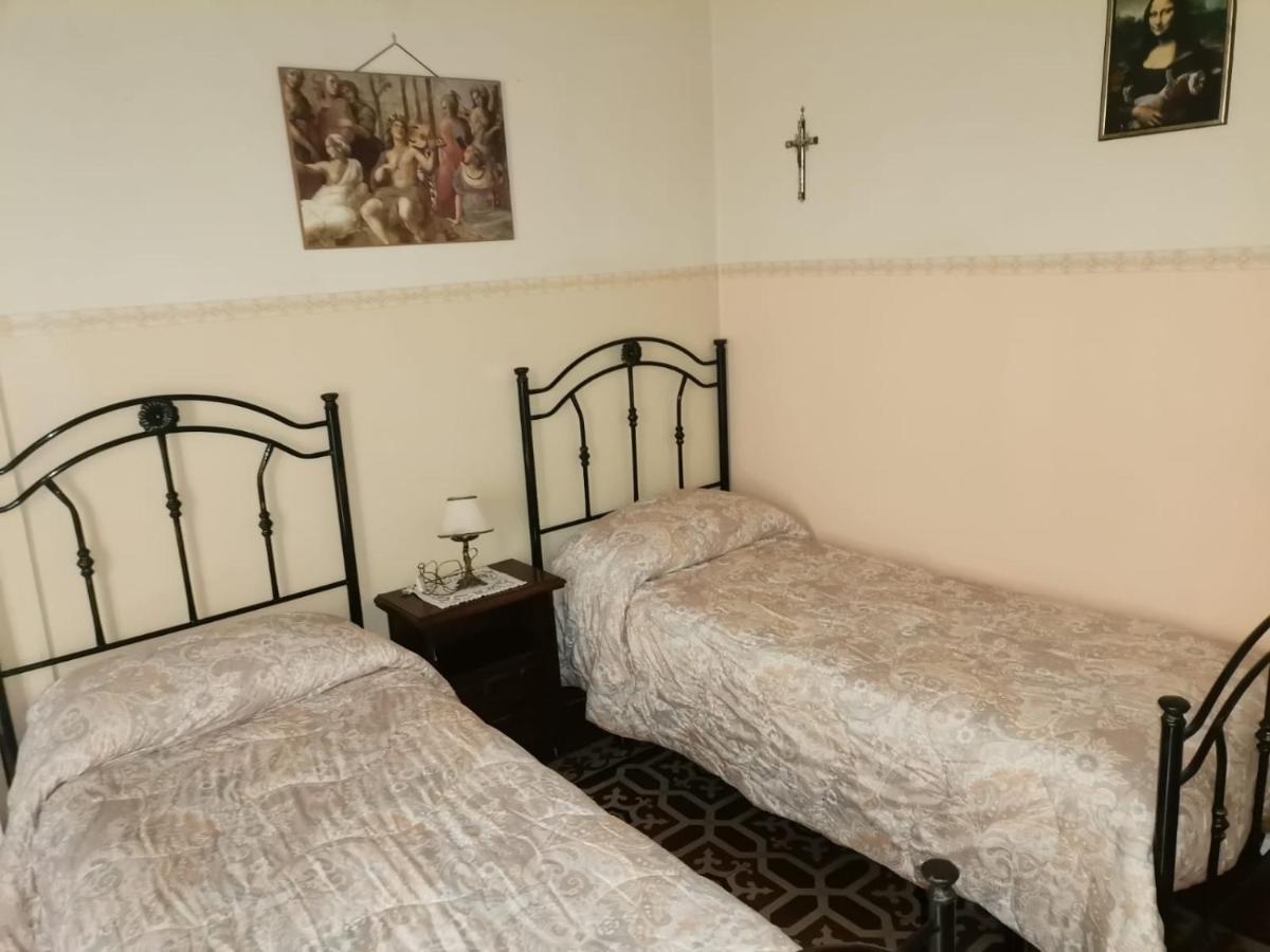 I Mici Di Emy Apartment Catania Ngoại thất bức ảnh