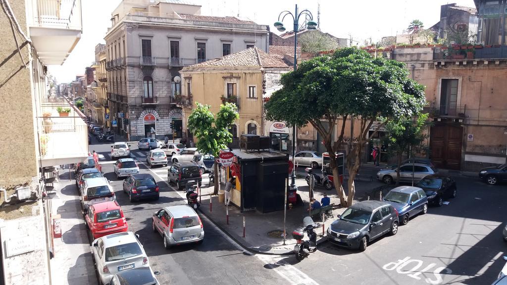 I Mici Di Emy Apartment Catania Ngoại thất bức ảnh